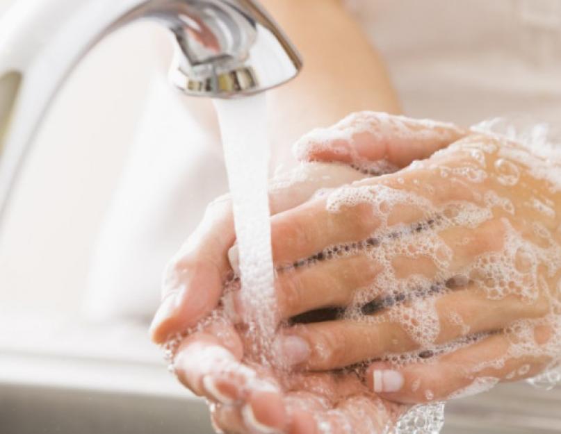 Как отмыть суперклей с рук — чем можно оттереть супер клей с кожи? Как отмыть 