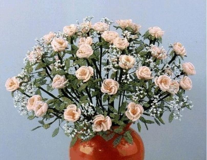 Цветок из бисера схемы плетения роза. Как сделать розу из бисера: матер-класс для начинающих. Листья для бисерной розы