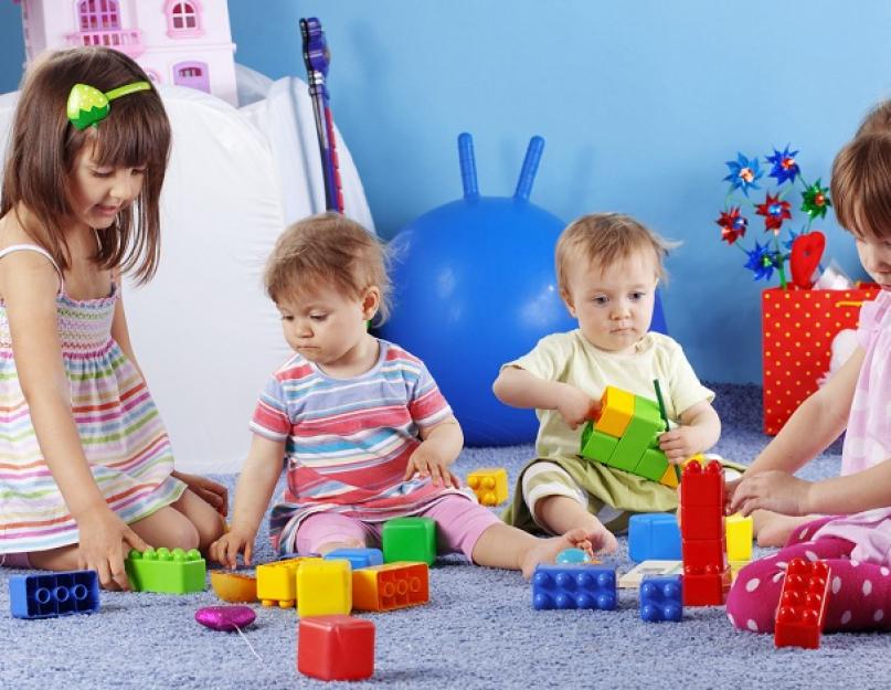 Развивающие игры для детей после 1.5 лет. Конспект комплексного развивающего занятия для детей (1,5–2 года) с мамой. Развивающие упражнения в быту