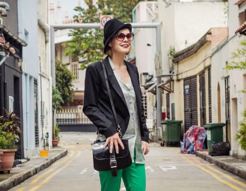 Зеленые брюки с чем носить. С чем носить зеленые брюки — актуальные образы. Женские зеленые брюки