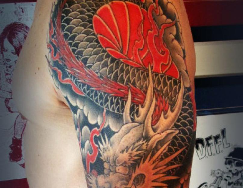 Тату дракон восточный на плече. Значение татуировки дракона. Из жизни звезд