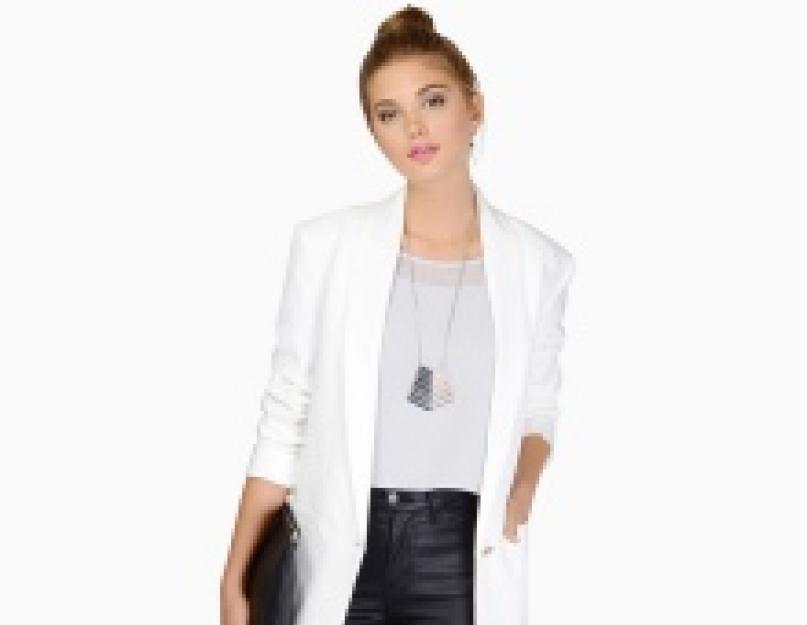 สิ่งที่สวมใส่กับแจ็คเก็ตสีขาวเป็นเทรนด์? เสื้อเบลเซอร์ White Longline สีขาว