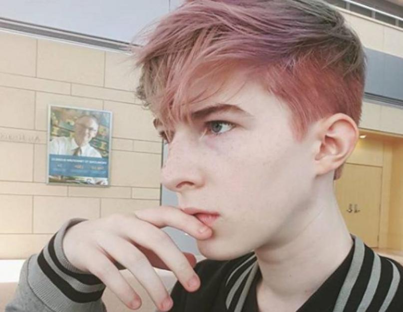 Чоловіче фарбування волосся - стильне рішення зачіски сучасного чоловіка. Колір не має гендеру: хлопці з рожевими волоссям - нормальне явище Хлопчики з різнокольоровими волоссям