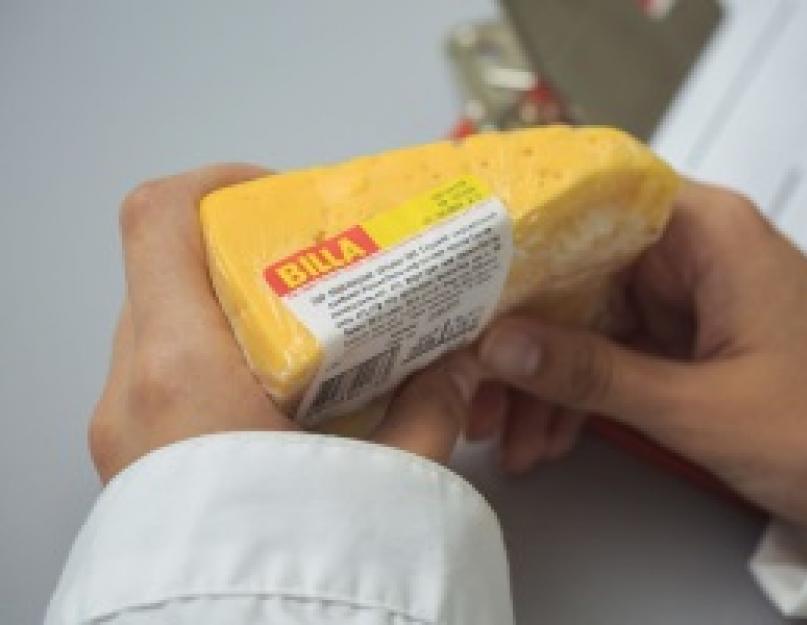 Ką reikia žinoti apie įvairių rūšių sūrių galiojimo laiką ir laikymą?  Įvairių rūšių sūrių tinkamumo laikas ir laikymo ypatybės