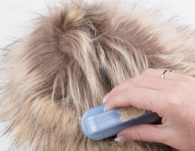 How to smooth a mink coat. Tips for fluffing fur coats or jackets How to smooth a fur collar