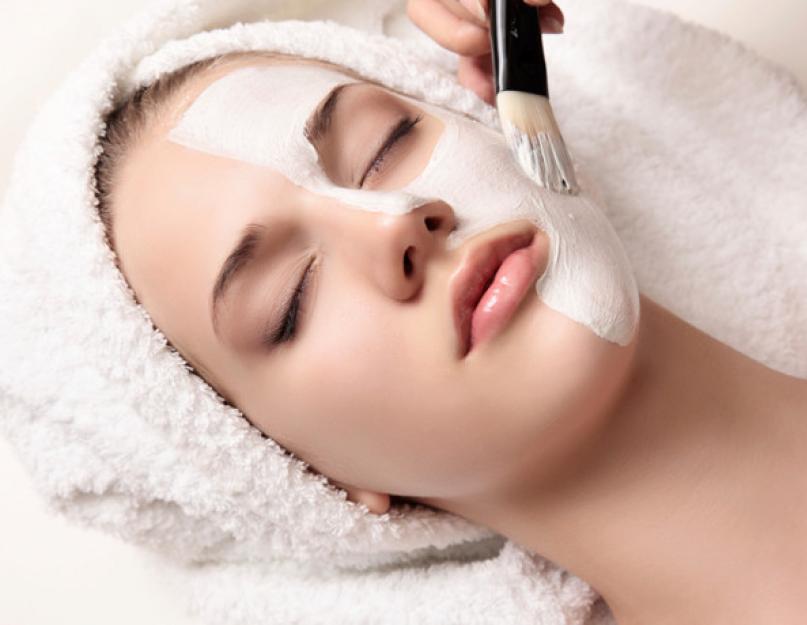 Perché hai bisogno di una pulizia del viso professionale da un cosmetologo: tutto quello che devi sapere sulla procedura.  Pulizia del viso in salone: ​​pro e contro di diverse tipologie Quali sono le pulizie del viso?