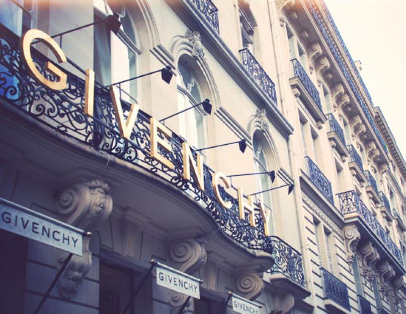 Legenda mody Hubert de Givenchy. Hubert de Givenchy, francuski projektant mody: biografia, życie osobiste, kariera Hubert de Givenchy, życie osobiste