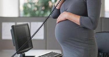 Una donna incinta può essere licenziata durante il periodo di prova: motivi, ragioni